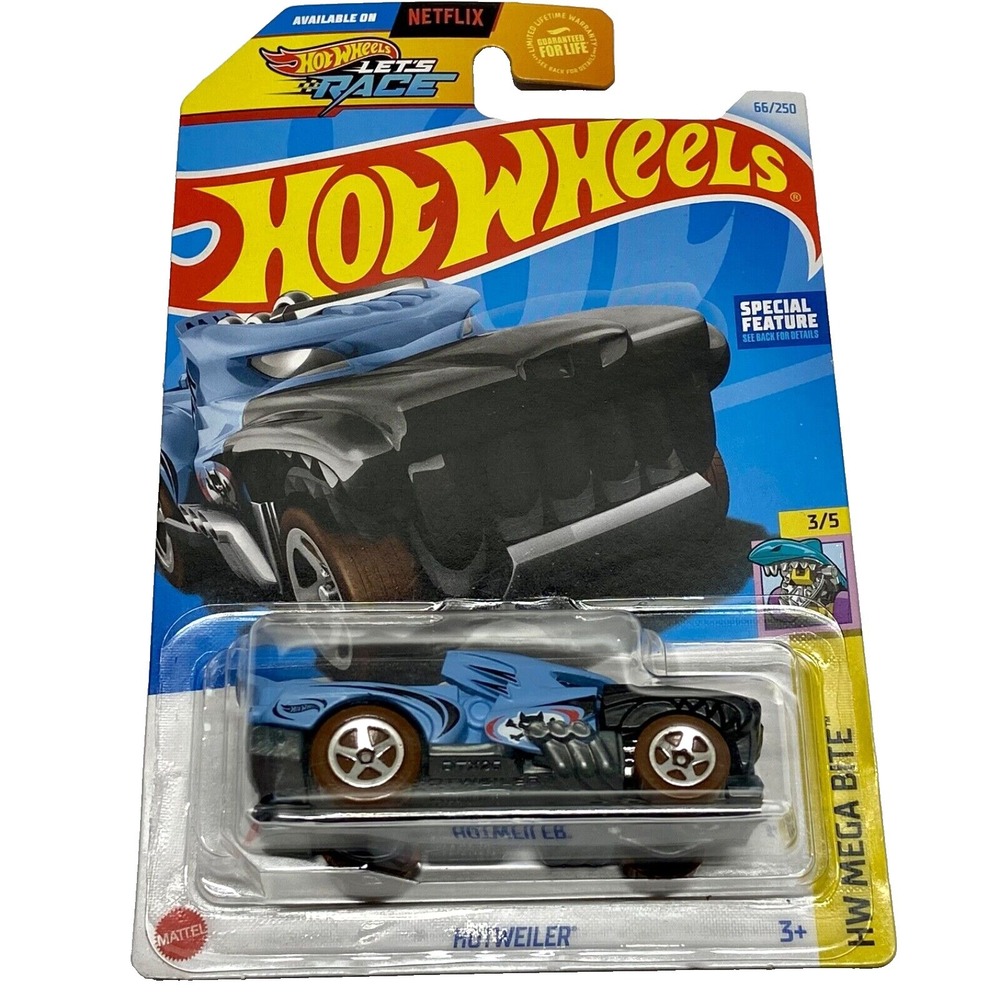 Hot Wheels Hotweiler 66/250 HW Mega Bite 3/5 Netflix Let's Race Die-cast 1:64